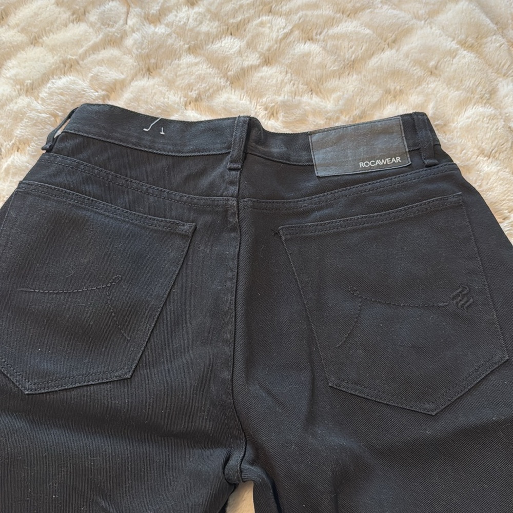 Rocawear black Jean shorts size 32 - Picture 4 of 7
